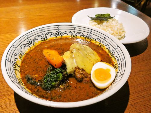 [2017.01.05] 札幌らっきょ「手作りハンバーグとゴーダチーズスープカレー」