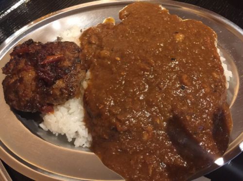 カレー食堂マッハ~新しい魅せ方で勝負する毎日肩の力を張らずに食べられる食堂スタイルのカレー屋さん!