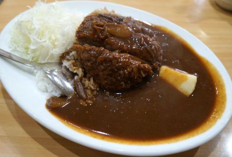 江戸川橋「キッチンヨッチ」キッチン南海系のカレーだけど、ちょい甘口、万人受けする美味しいカレーライス。