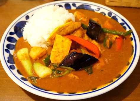 祖師ヶ谷大蔵「とろとろカレーmasa」丁寧にこしらえた穏やかなスパイス感のカレーライス。