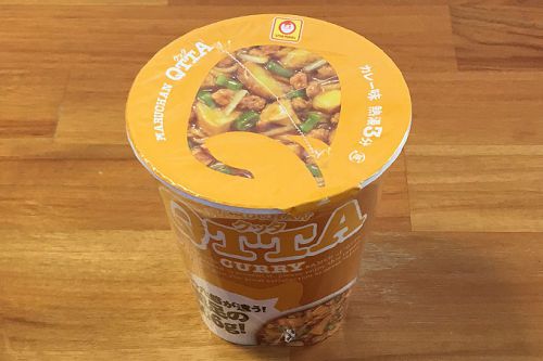 クッタ（QTTA）カレーラーメン 食べてみました！&ldquo;クッタ&rdquo;シリーズにカレー味がついに登場！