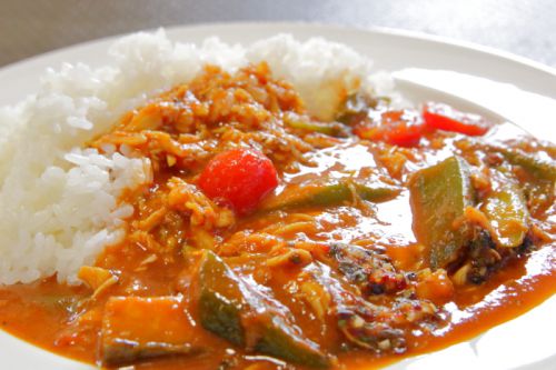 ココイチの新メニュー「スパイスカレー チキベジ」ルーのみ持ち帰り！