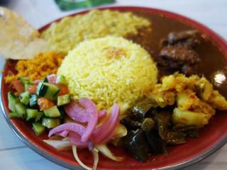 【福岡】西新のスリランカカリープレート♪@カレー&バー カチナ