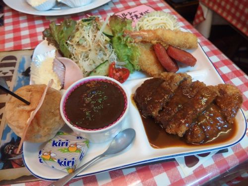 おおもりめしのこふじ/洋食こふじ＠西元町・大倉山 「ビフカツにエビフライと魚のフライにカレーまで付くワルサーPランチがええねん！」