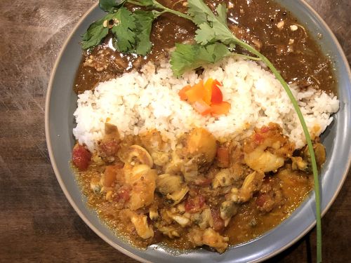 『Curry de Luz』～シンプルさの中に確かな味わい!!北浜激辛カレーの跡地に新星間借りカレーが誕生☆～