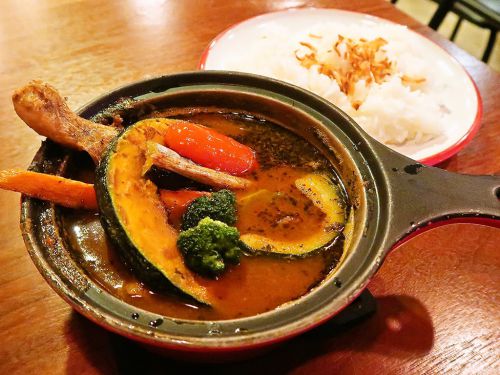 [2019.09.08] スープカレー専門店 flu-ffy ふるぅふぃ「チキンレッグのカリカリ揚げスープカレー」