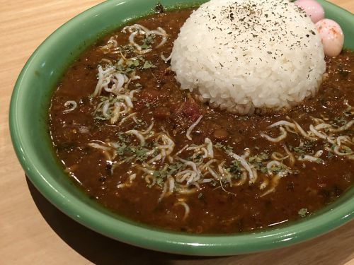 『アグロカリー』~間借りから実店舗へ!!神戸元町に新星スパイスカレー店が誕生☆~