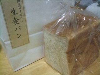 食パン「阪急ベーカリー」＆「ねこ」