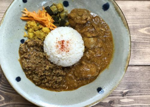 『こっそりカレー』～辛党も甘党も満足必至!!海老江に誕生したCURRY&SWEETS SHOP☆～