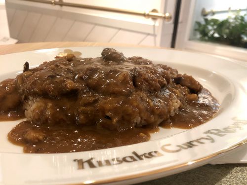 梅田『Kusaka Curry Royal』～正に王者の風格!!心斎橋の名店がUMEDA FOOD HALLに降臨☆～