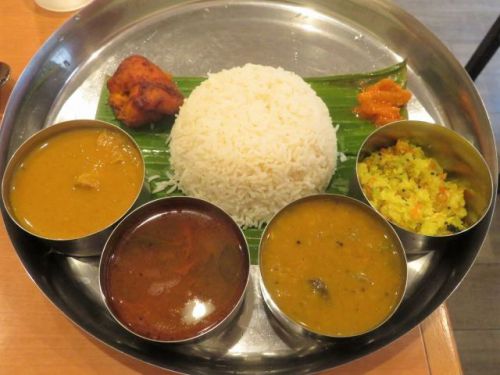 南インド料理「カレーリーブス」(十条)、平日の「ミニミールス」がお得です!